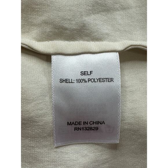 LPA Top Womens XL Ivory Button Up Satiny V-Neck Boxy Neutral Feminine Minimalist - Picture 7 of 9